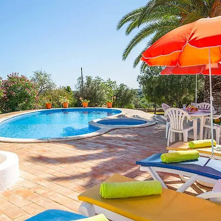 Casa Nomanico * Estoi