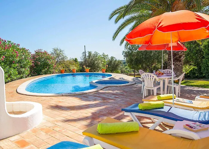 Casa Nomanico * エストーイ